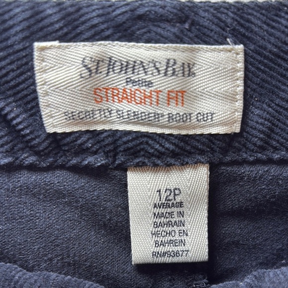 St. John's Bay Women's Black Boot Cut Jeans - Picture 2 of 6